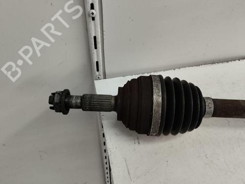 Used Left front driveshaft RENAULT CLIO III (BR0/1, CR0/1) [2005-2014]  13896253
