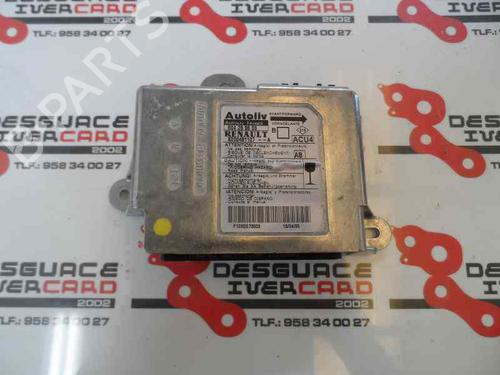 Centralina airbag RENAULT MEGANE II Estate (KM0/1_) 1.6 (113 hp) 2590632
