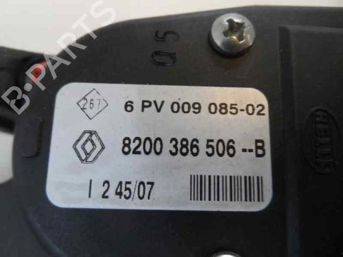 Used Pedal DACIA LOGAN MCV (KS_) 1.5 dCi (KS0K) (68 hp) 1623725