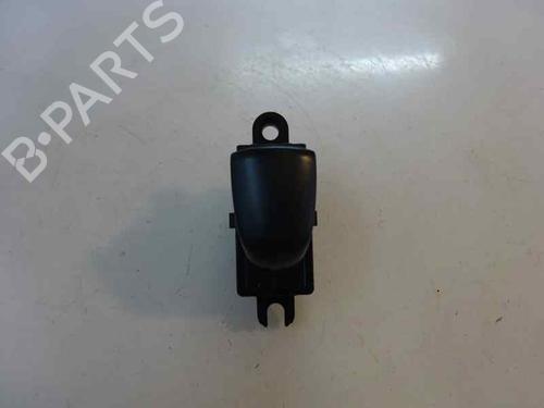 Used Right rear window switch NISSAN JUKE (F15) 1.5 dCi (110 hp) 2506673