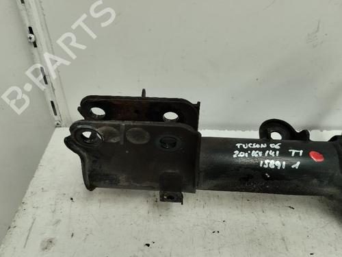 Used Left rear shock absorber Left rear shock absorber HYUNDAI TUCSON (JM) 2.0 All-wheel Drive (141 hp) 17227859 17227859