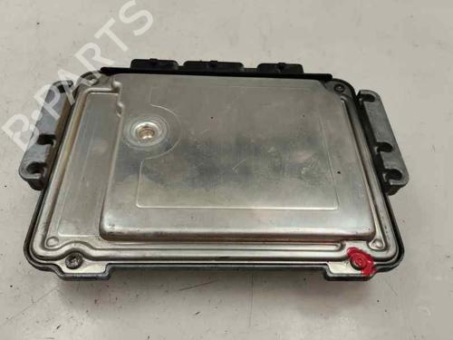 Used Engine control unit (ECU) RENAULT MEGANE II Saloon (LM0/1_) 1.9 dCi (LM0G, LM1G, LM2C) (120 hp) 26555629