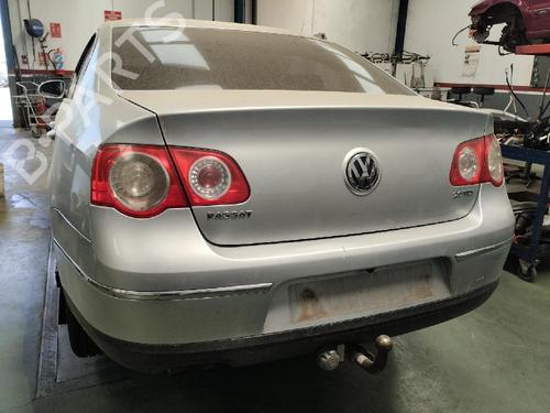 Sikringsdåse VW PASSAT B6 (3C2) 2.0 TDI 16V | BP18135035E1