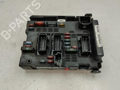 Fuse box CITROËN XSARA (N1) 2.0 HDi 109 | BP19924033E1
