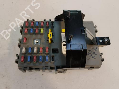 Used Fuse box CHEVROLET AVEO / KALOS Saloon (T250, T255) 1.4 (101 hp) 16345626