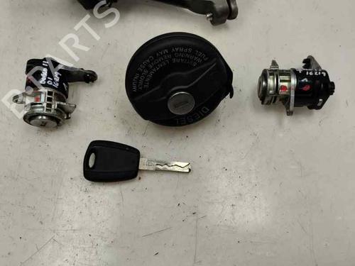 other-fiat-doblo-bus-263_-2011-2009-22637288 main image