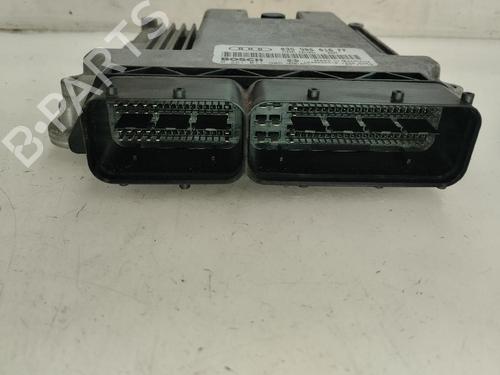 Used Engine control unit (ECU) AUDI A3 (8P1) 2.0 TDI 16V (140 hp) 15881560