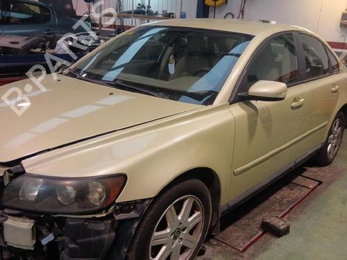 Mass air flow sensor VOLVO S40 II (544) 2.0 D | BP35743901M95  - Image 5