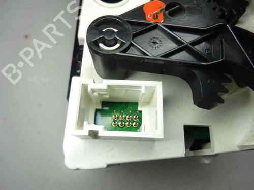 Used Climate control Climate control 3354695 3354695
