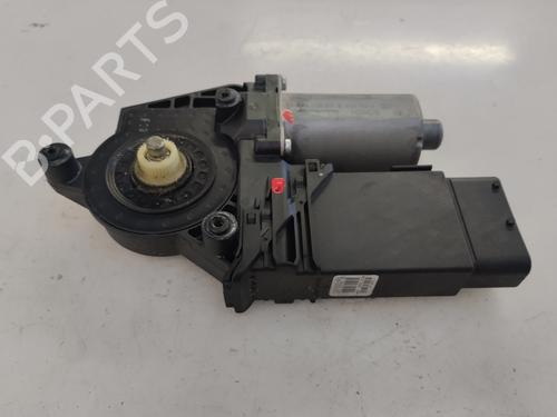 Used Left front window motor SKODA SUPERB I (3U4) 2.0 TDI (140 hp) 15889588
