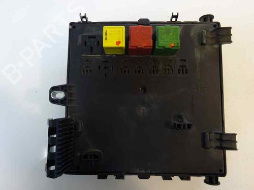 Used Fuse box Fuse box 355793 355793