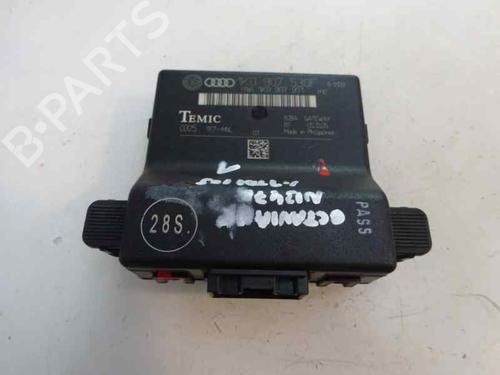 Used Electronic module Electronic module 4962496 4962496