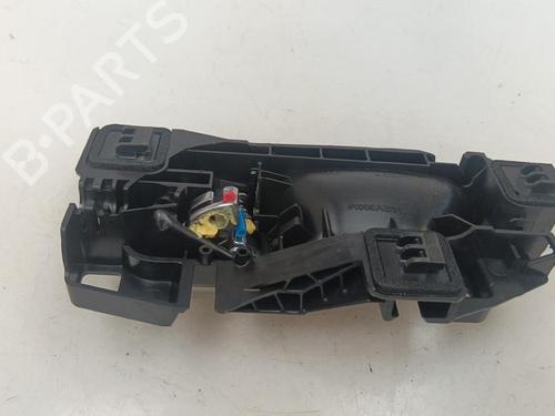 Used Front right interior door handle Front right interior door handle 36693313 36693313
