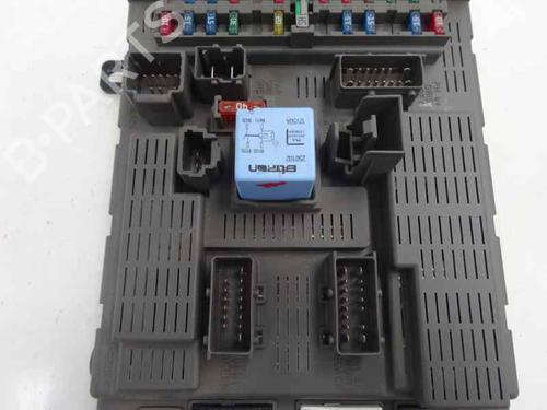 Used Fuse box CITROËN C5 I (DC_) 2.0 HDi (DCRHZB, DCRHZE) (109 hp) 7656896
