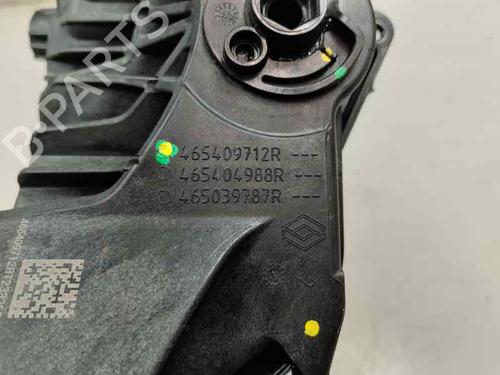 Used Clutch pedal Clutch pedal DACIA SANDERO III 1.0 TCe LPG (91 hp) 35739955 35739955
