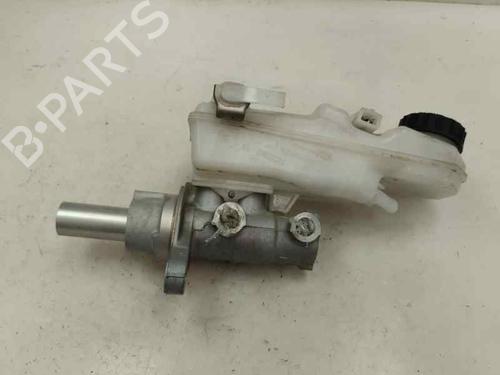 Brake master cylinder TOYOTA AURIS Estate (_E18_) 2.0 D-4D (ADE186_) | BP30541225M77