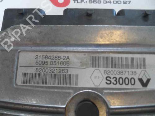Używane Sterownik / Moduł silnika RENAULT MEGANE II Estate (KM0/1_) 1.6 (113 hp) 200596