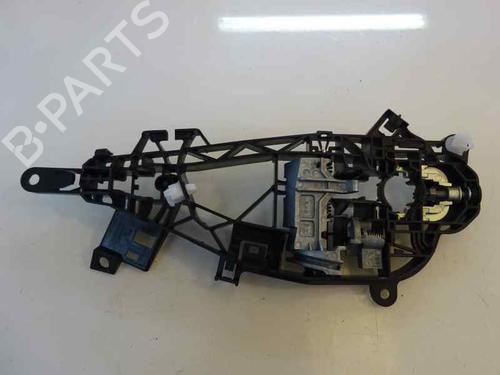 Used Rear right interior door handle Rear right interior door handle 3212799 3212799