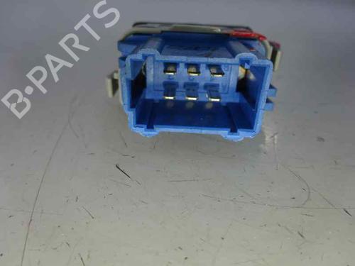 Used Right front window switch Right front window switch 3031890 3031890