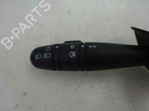 Commande de phare RENAULT CLIO II (BB_, CB_) 1.2 16V (BB05, BB0W, BB11, BB27, BB2T, BB2U, BB2V, CB05,... (75 hp) 8212841