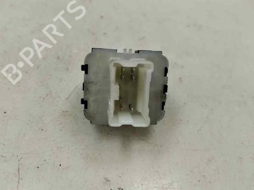 Used Left front window switch Left front window switch DACIA SANDERO III 1.0 TCe LPG (91 hp) 35739965 35739965