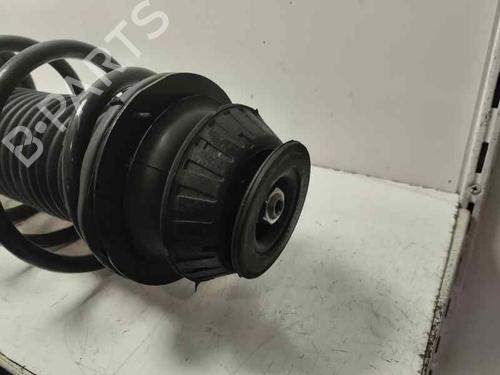 Used Right front shock absorber TOYOTA YARIS (_P13_) 1.0 (KSP130_, KSP130) (69 hp) 30540399