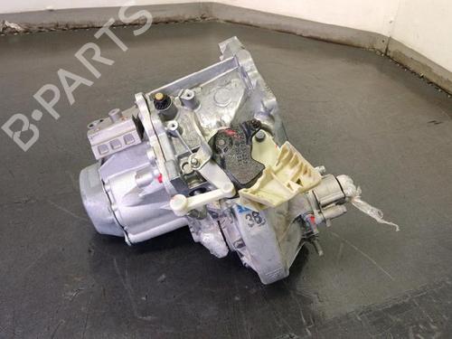 Gearbox CITROËN C4 CACTUS 1.6 BlueHDi 100 | BP35741035M3 - Image 2