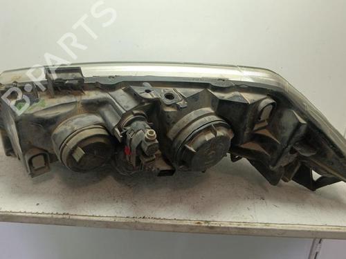 Used Right headlight Right headlight RENAULT MEGANE II Saloon (LM0/1_) 1.5 dCi (LM02, LM13, LM2A) (101 hp) 30541677 30541677