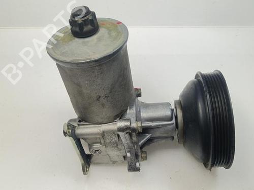 Used Steering pump Steering pump MERCEDES-BENZ C-CLASS (W202) C 220 (202.022) (150 hp) 35743863 35743863