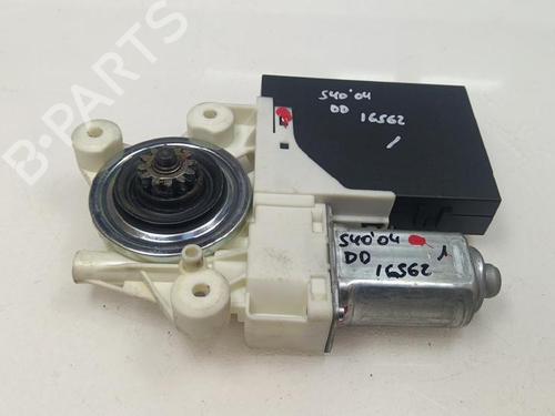 right-front-window-motor-volvo-s40-ii-544-2003-2004-2005-2006-2007-2008-2009-2010-2011-2012-35743879 main image