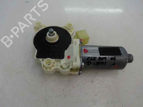 Used Right front window motor Right front window motor 7304109 7304109