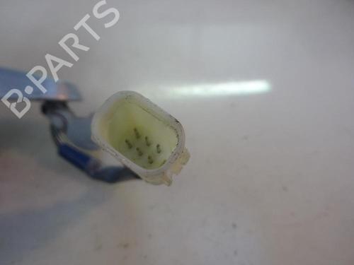 Used Front right exterior door handle TOYOTA YARIS (_P9_) 1.3 VVT-i (SCP90_, SCP90R) (87 hp) 11723809