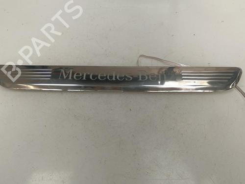 Used Door moulding trim Door moulding trim 39463951 39463951