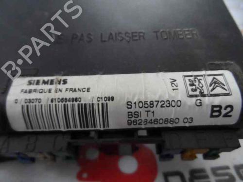 Used Fuse box Fuse box 1339562 1339562