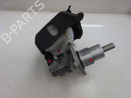 Used Brake master cylinder Brake master cylinder 3348851 3348851