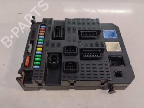 Zekeringkast PEUGEOT 207 (WA_, WC_) 1.4 16V (88 hp) 16705608