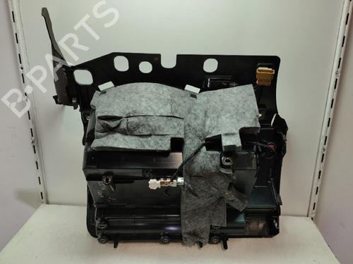 Guantera AUDI Q5 (8RB) [2008-2019]  19483282