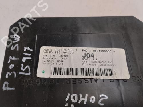 Fuse box PEUGEOT 307 SW (3H) 2.0 HDI 90 | BP17321135E1 