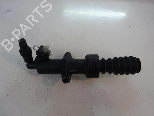 Used Clutch slave cylinder Clutch slave cylinder CITROËN C4 I (LC_) [2004-2014] 14170831 14170831