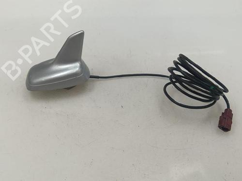 antennabase-audi-a3-8p1-2003-2004-2005-2006-2007-2008-2009-2010-2011-2012-2013-36375073 main image