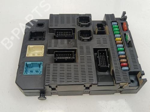 Used Fuse box Fuse box CITROËN C2 (JM_) 1.4 (73 hp) 35744766 35744766