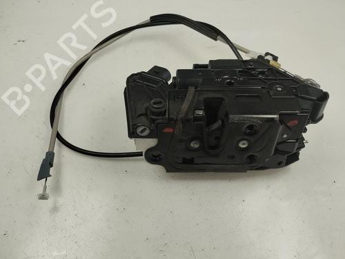 Cerradura puerta trasera izquierda SEAT IBIZA IV SC (6J1, 6P5) 1.6 TDI (90 hp) 17590312