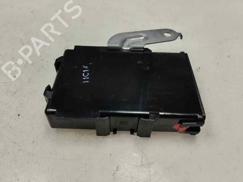Used Electronic module TOYOTA YARIS (_P13_) 1.0 (KSP130_, KSP130) (69 hp) 30540299
