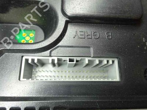 Used Fuse box Fuse box 1507750 1507750