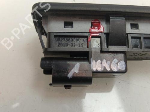 Tailgate handle CITROËN C4 CACTUS 1.2 THP 110 | BP35743266C132 - Image 3