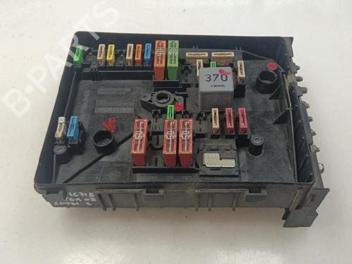 Used Fuse box Fuse box 37414309 37414309