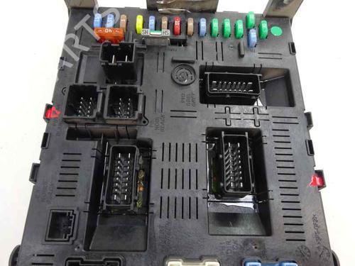 Used Fuse box Fuse box CITROËN C4 I (LC_) [2004-2014] 8728782 8728782