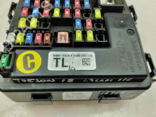 Used Fuse box Fuse box 35740111 35740111