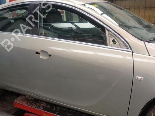 Used Right front door Right front door OPEL INSIGNIA A (G09) 2.0 CDTI (68) (131 hp) 35743733 35743733