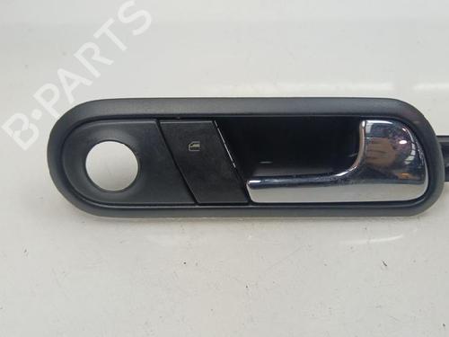 Used Front right interior door handle Front right interior door handle 35744089 35744089